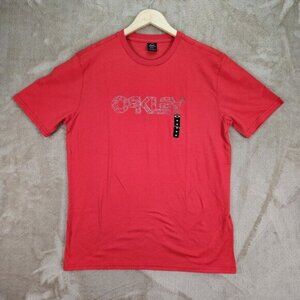 NWT Oakley T-Shirt Spellout Logo Tee 100% Cotton Red Short Sleeve Men's Size M